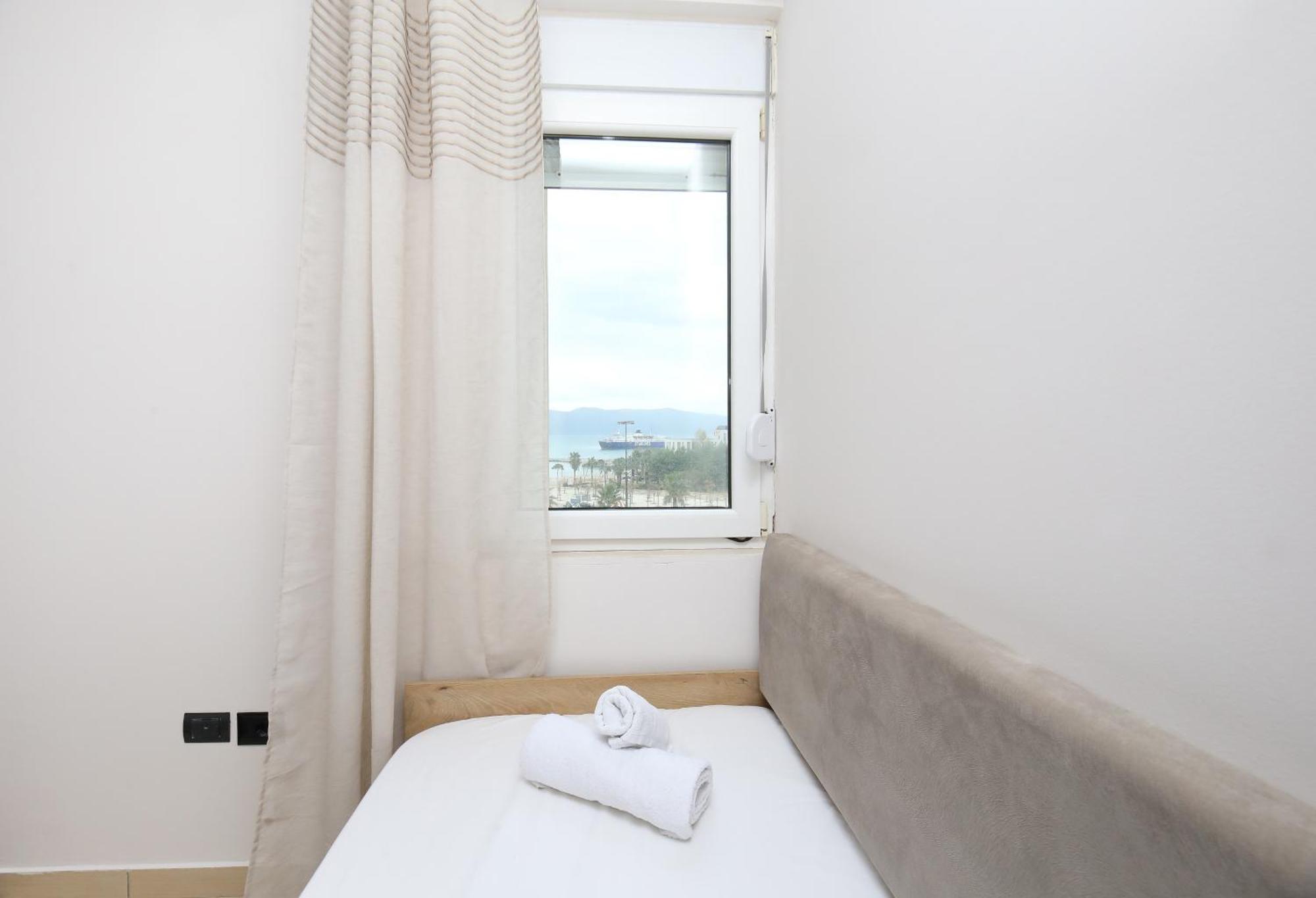 Keli'S Place Vlorë Екстериор снимка